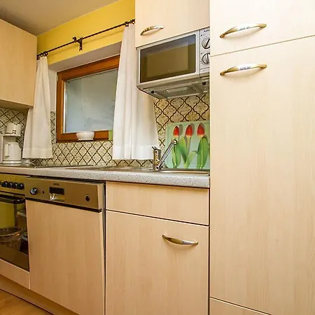 Glockenhof Olivier Homestay