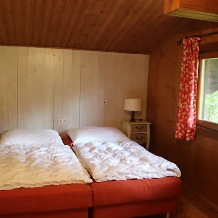 Glockenhof Olivier Homestay *