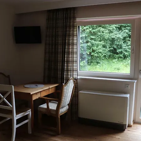 Glockenhof Olivier Homestay